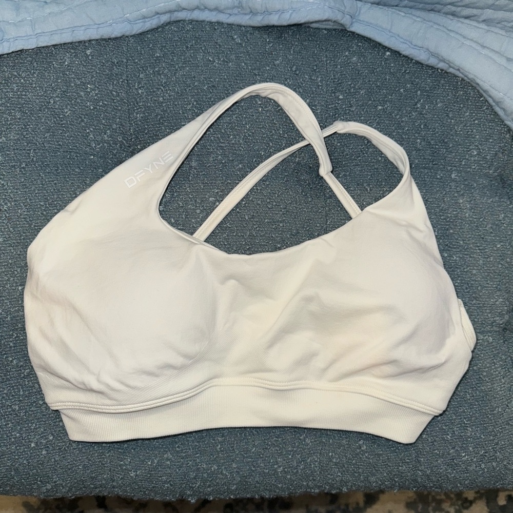 dfyne bra size medium